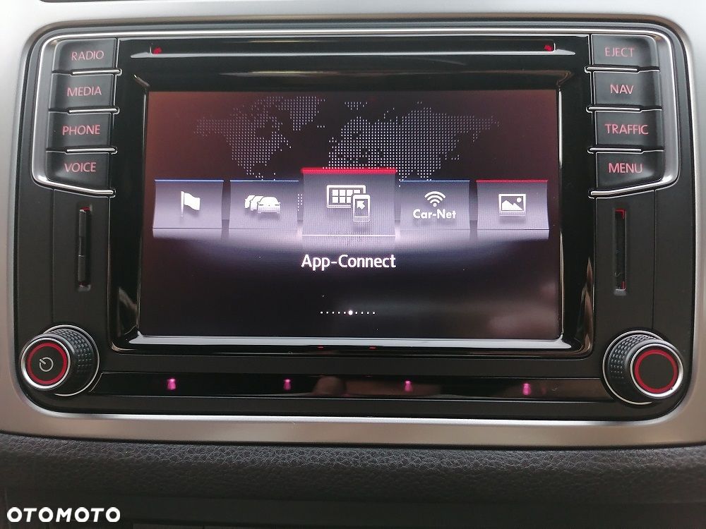 Volkswagen Tiguan 2.0 TDI SCR BlueMotion Technology Lounge Sport & Style - 21