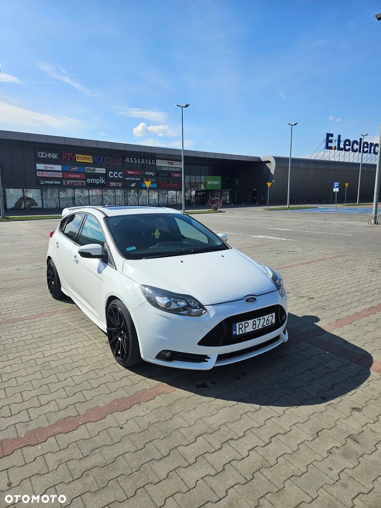Ford Focus 2.0 EcoBoost ST - 3