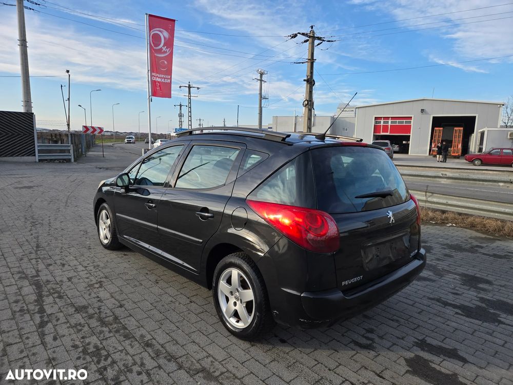 Peugeot 207 95 VTi Urban Style - 3