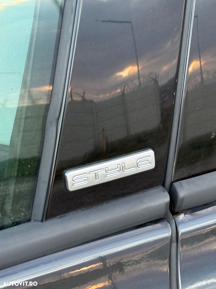 Volkswagen Golf 2.0 TDI DPF 4Motion Style - 20