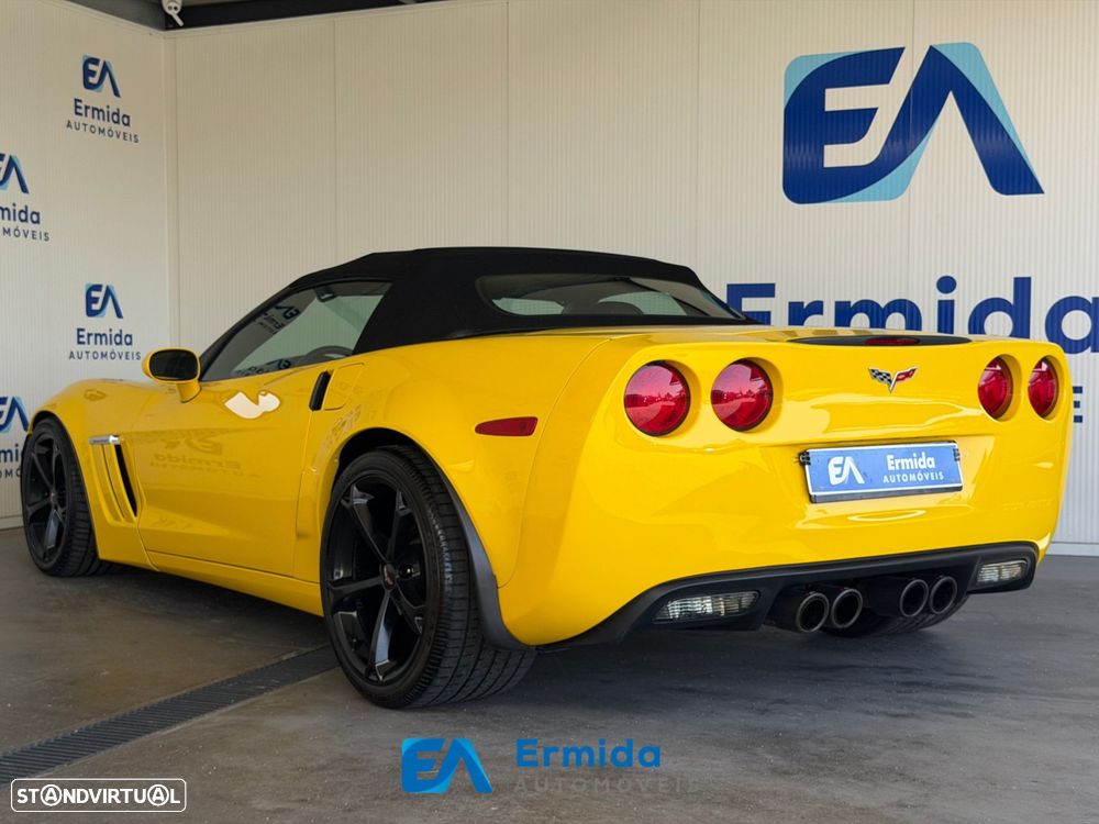 Chevrolet Corvette - 7