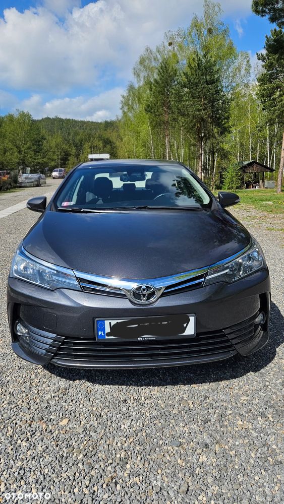 Toyota Corolla 1.6 Comfort - 1