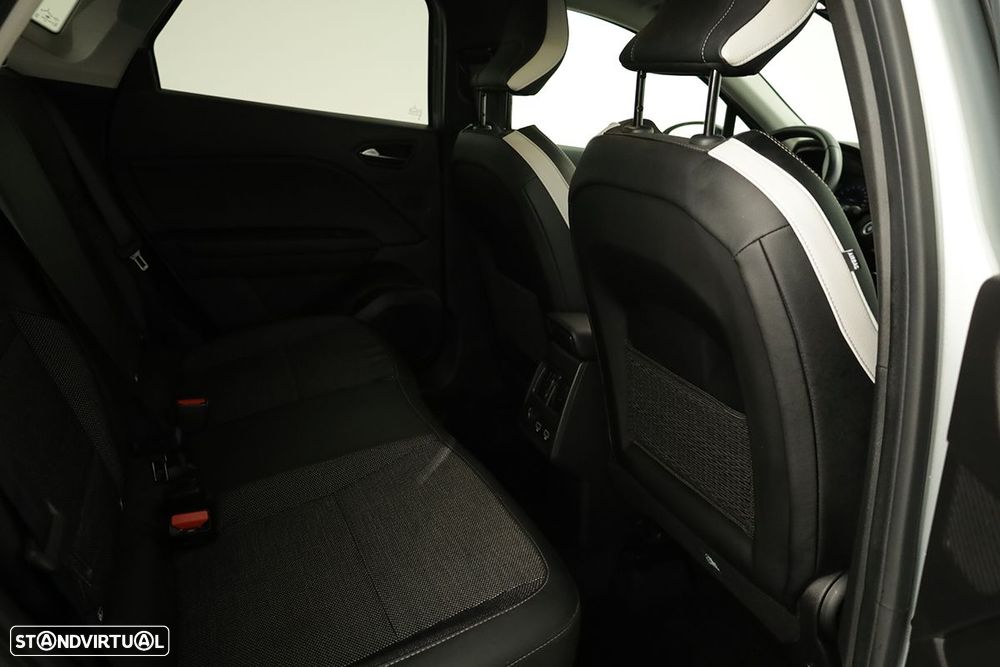 Renault Captur 1.0 TCe Techno Bi-Fuel - 24