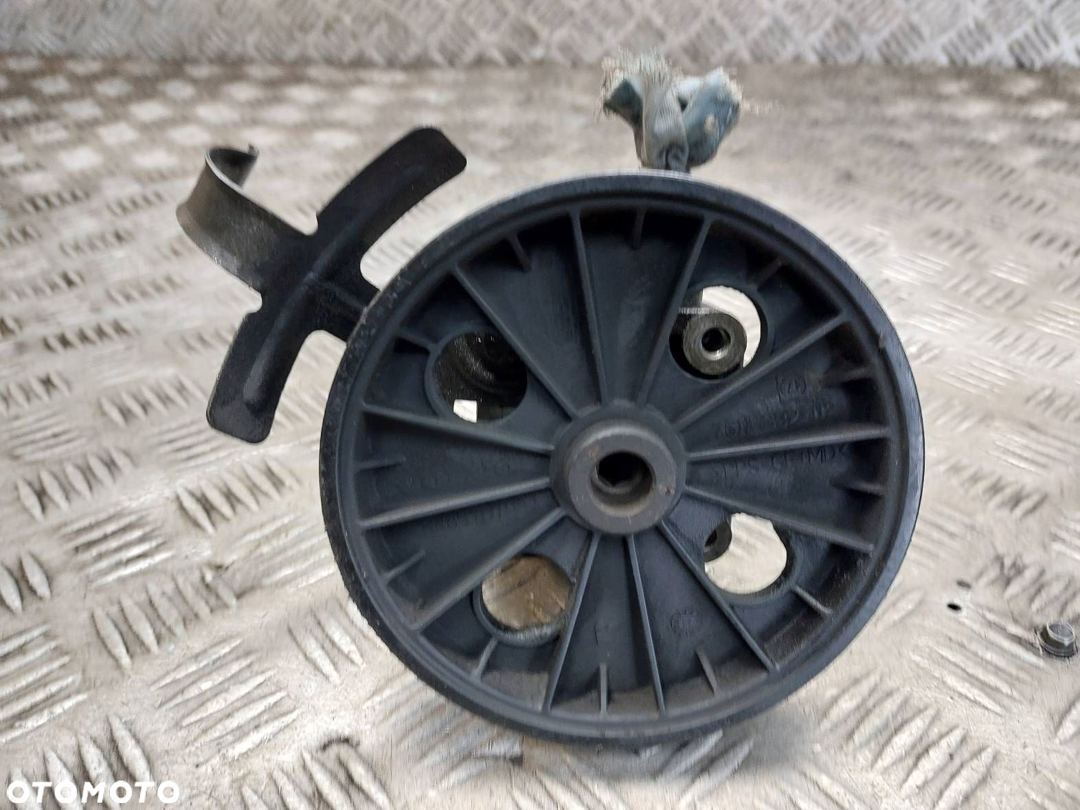 POMPA WSPOMAGANIA VOLVO S60 I 8649636 - 4