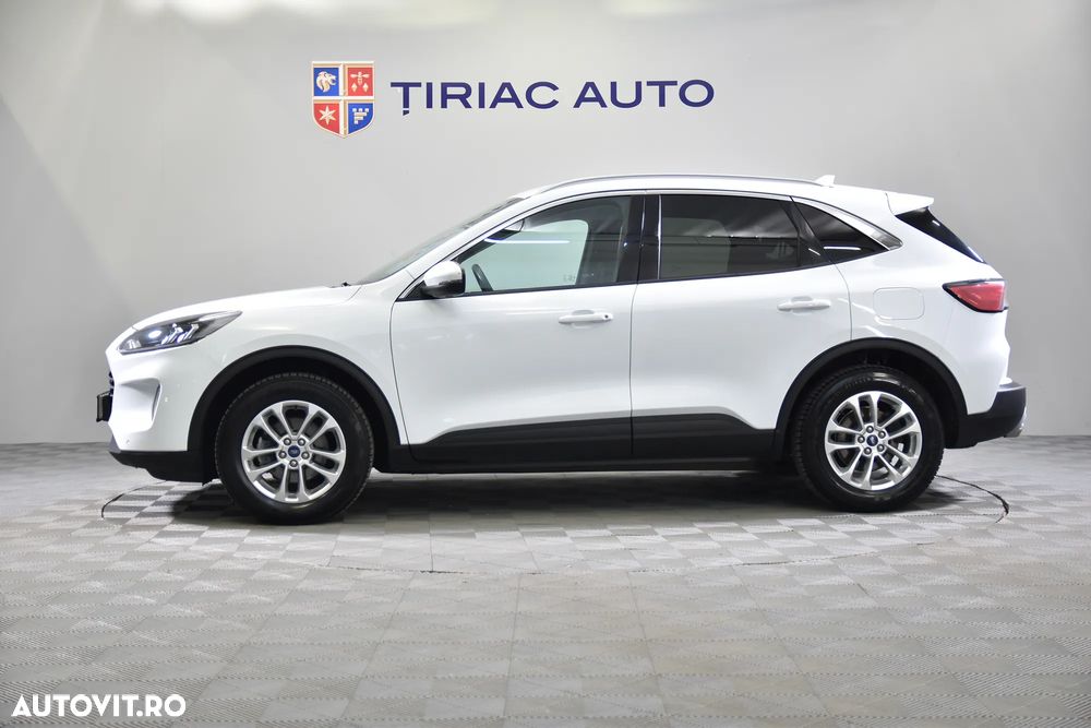Ford Kuga - 3