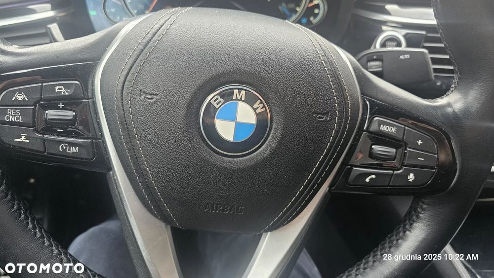 BMW Seria 5 530e iPerformance Luxury Line - 13