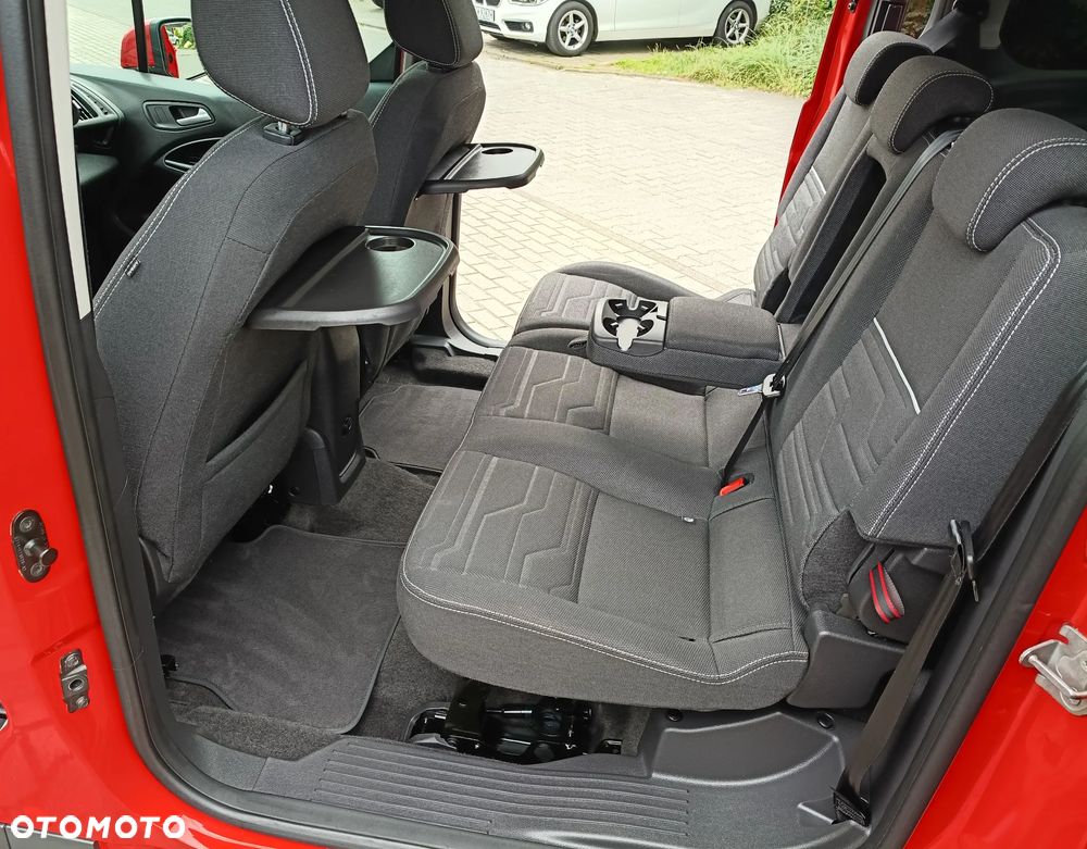 Ford Tourneo Connect 1.5 TDCi Titanium - 33