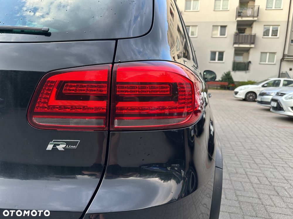Volkswagen Tiguan 2.0 TDI 4Mot Perfectline R-Style DSG - 8
