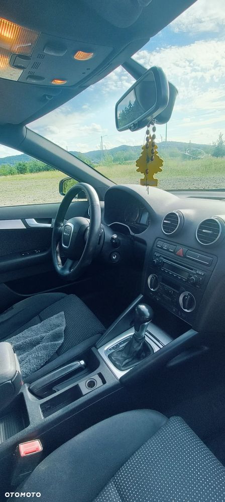 Audi A3 Sportback 2.0 TDI DPF Ambition S tronic - 17