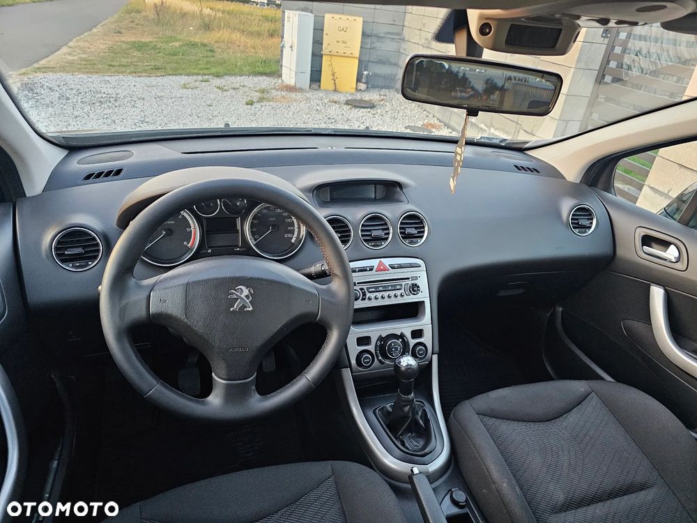 Peugeot 308 1.6 HDi Premium - 10