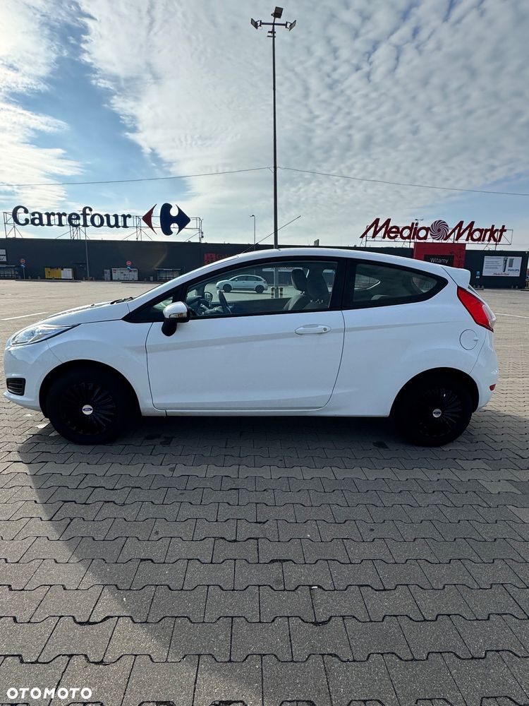 Ford Fiesta 2017 photo 2