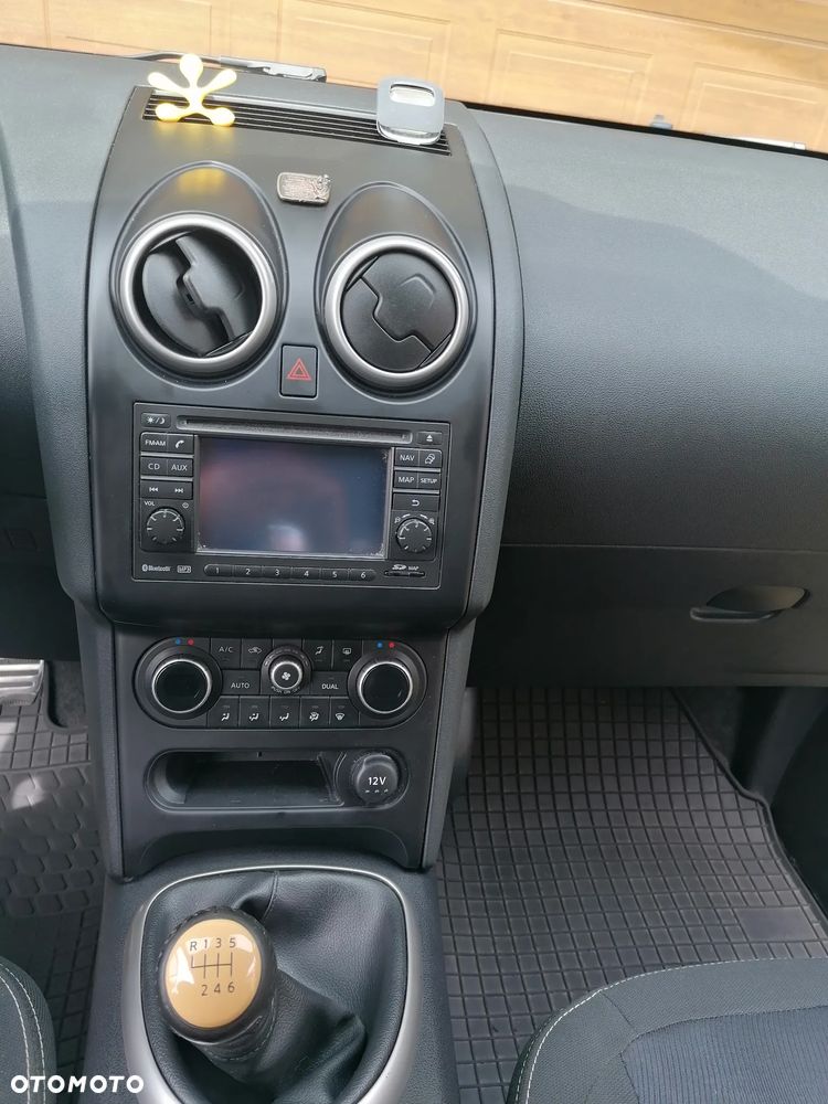 Nissan Qashqai 1.5 dCi Tekna - 15