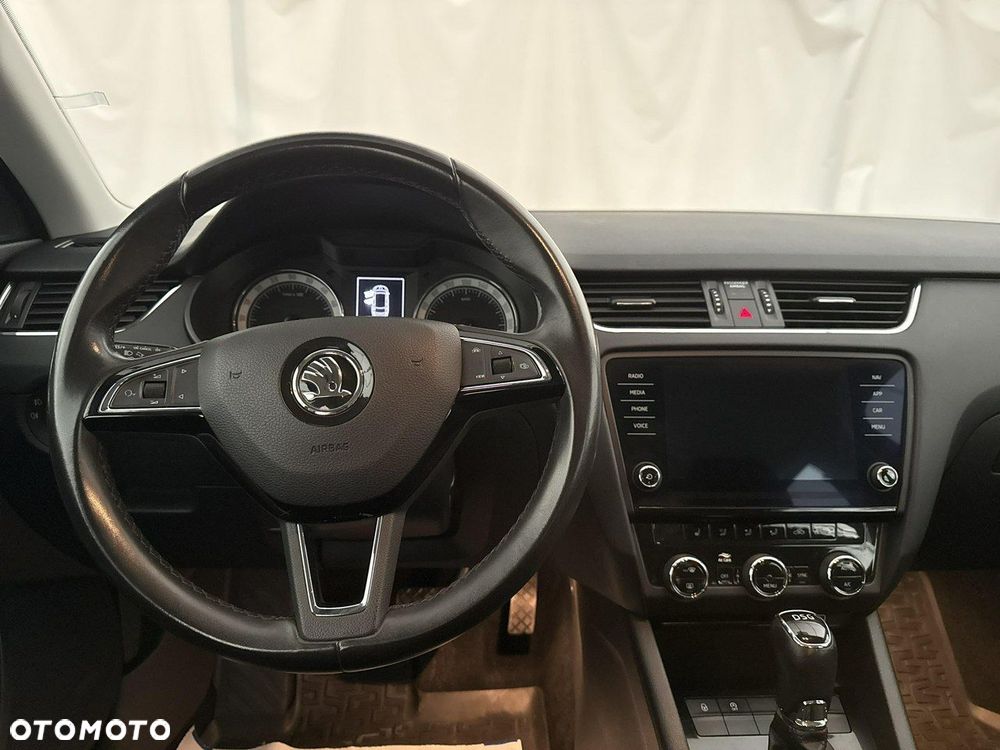 Skoda Octavia 2.0 TDI Style DSG - 14