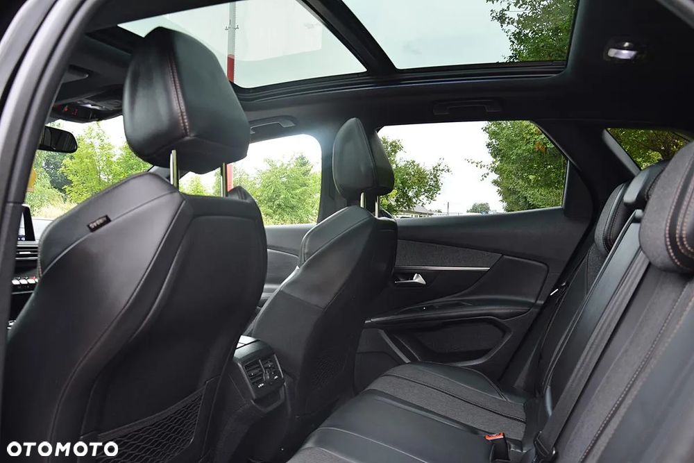Peugeot 3008 - 24