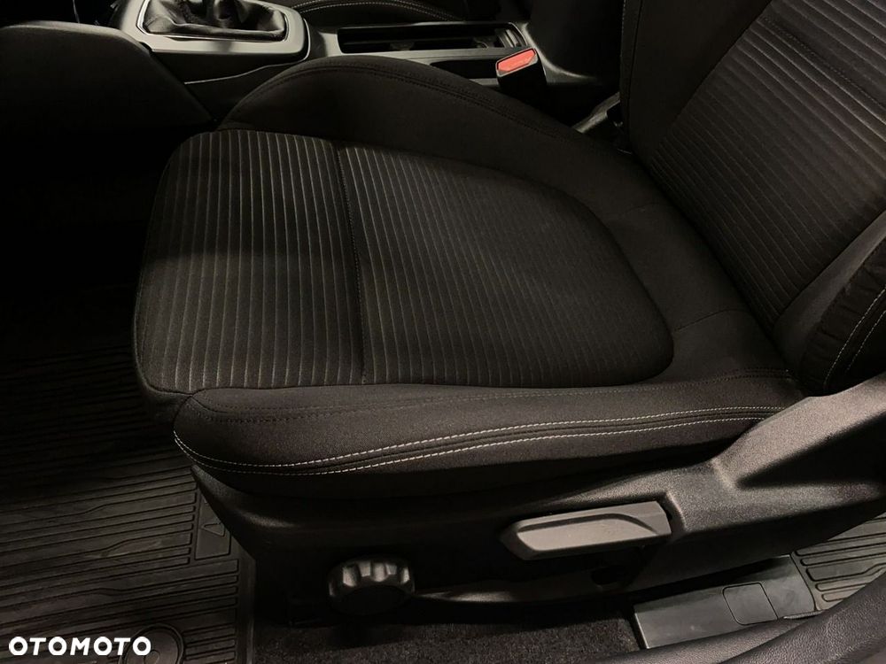 Ford Focus - 14
