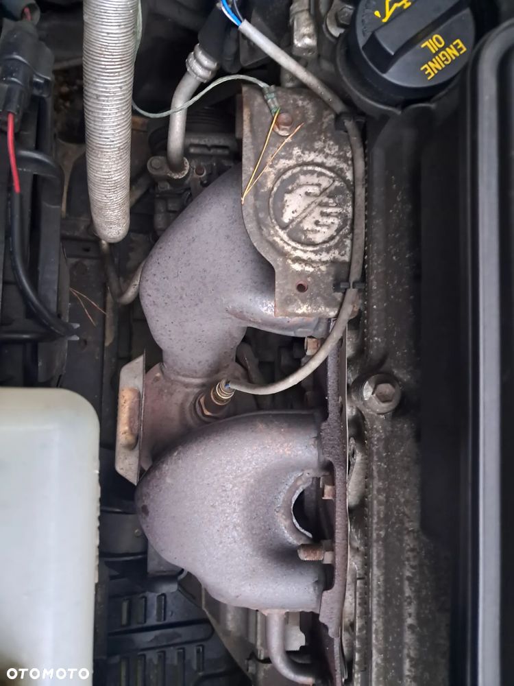 Suzuki SX4 1.6 GS / Premium - 10