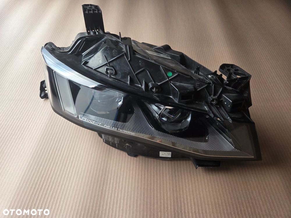 Lampa przednia prawa FULL LED Peugeot 508 II - 1