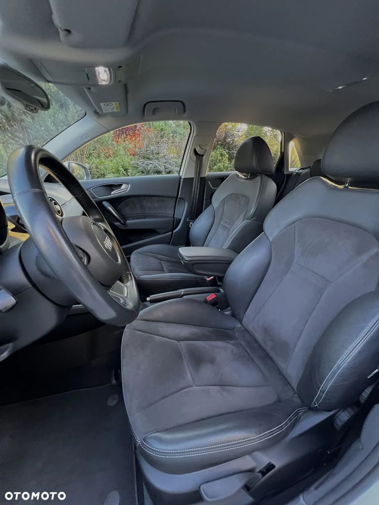 Audi A1 Sportback 1.4 TFSI S tronic - 10