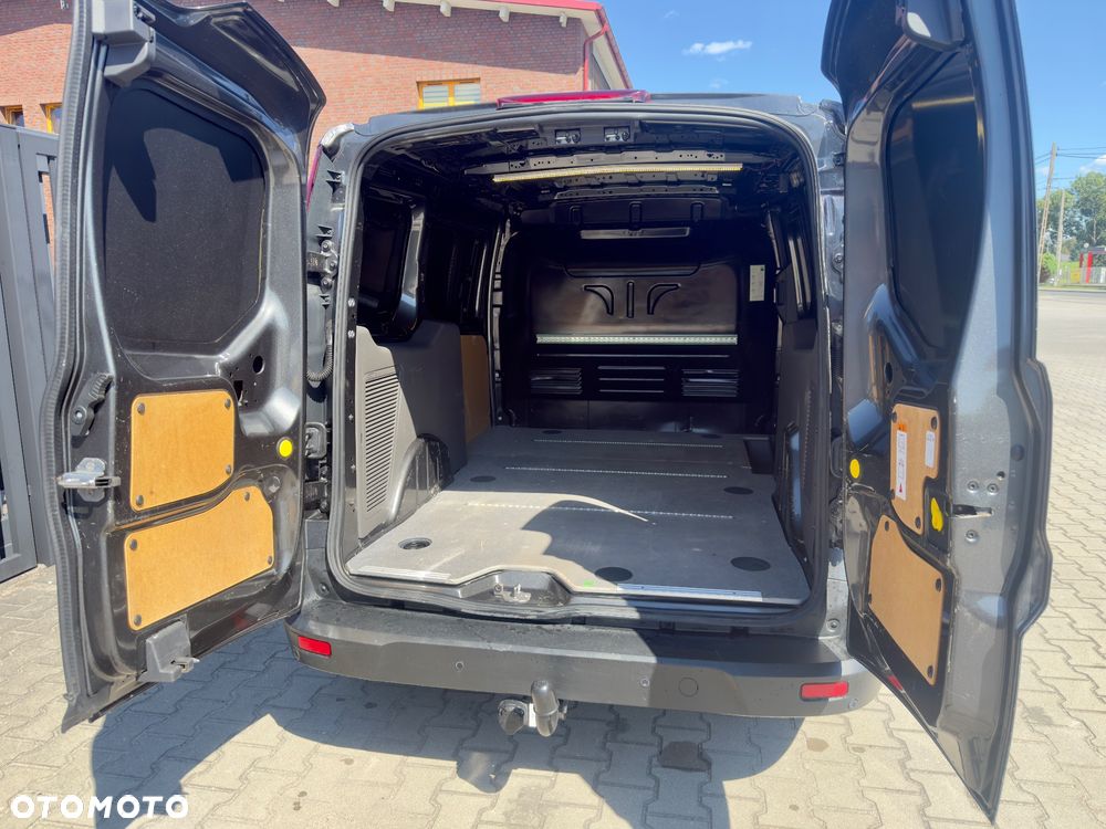 Ford Transit Connect - 10