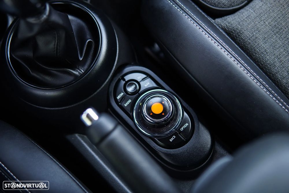 MINI 3 Portas Cooper D - 46