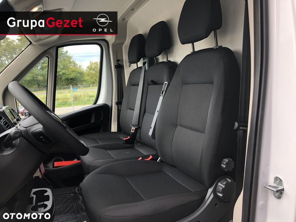 Opel Movano - 12
