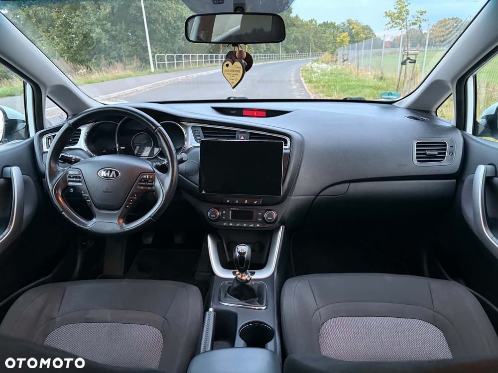 Kia Ceed 1.6 CRDi L - 15