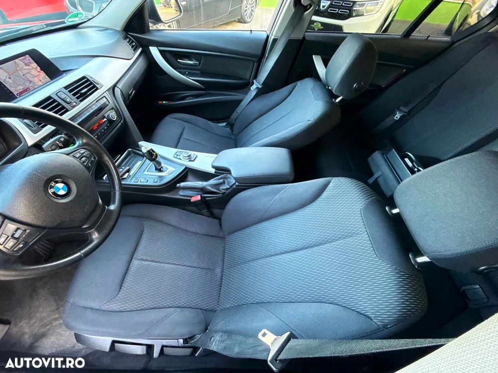 BMW Seria 3 318d Aut. - 17
