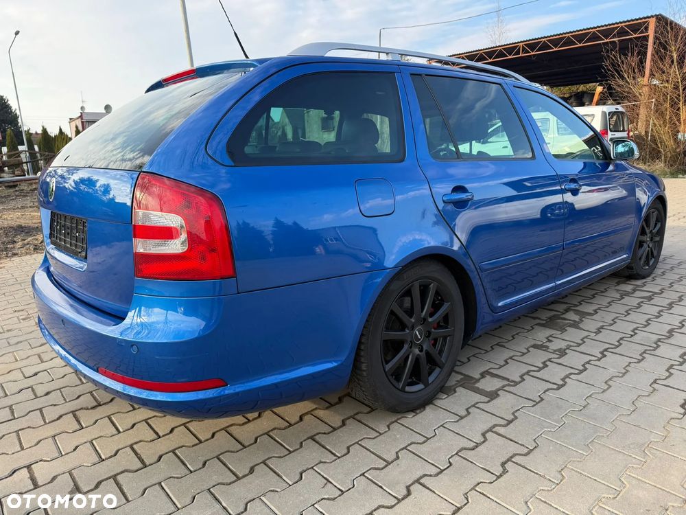 Skoda Octavia 2.0 TDI DPF RS - 4