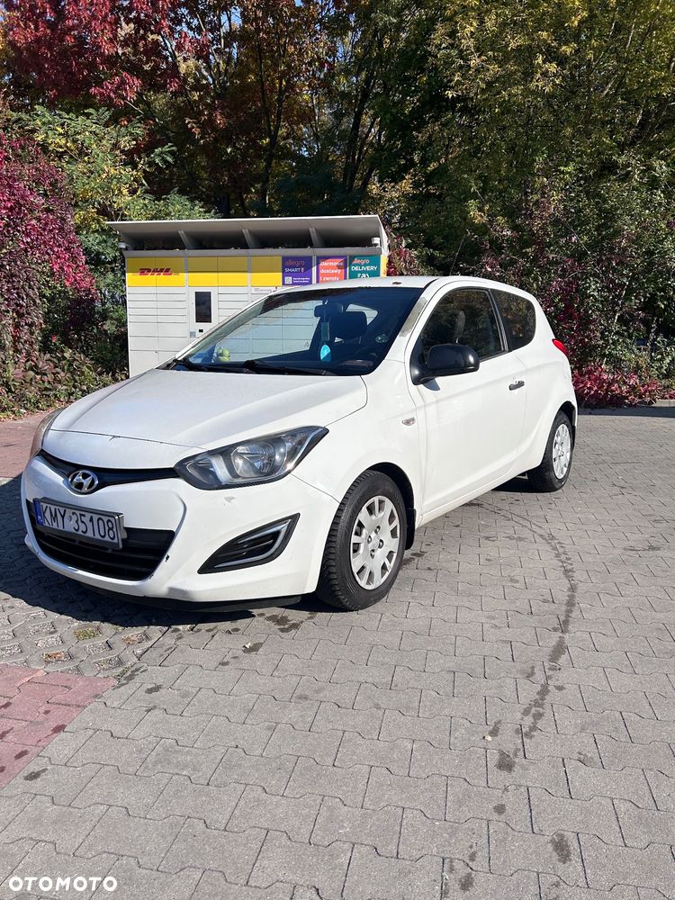 Hyundai I20