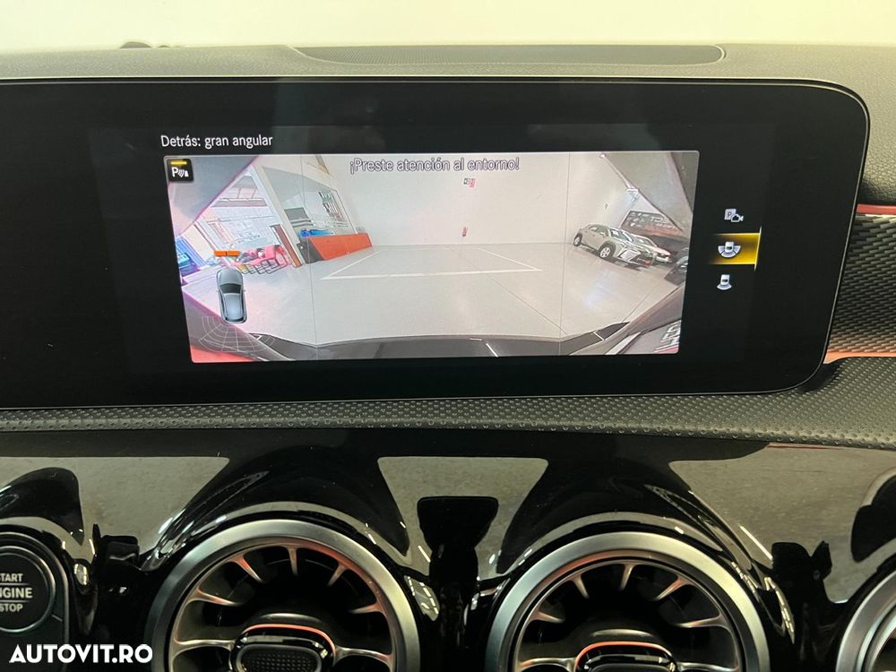 Mercedes-Benz A 250 - 18