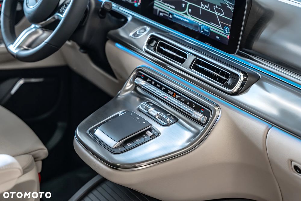 Mercedes-Benz Klasa V 300 d 4-Matic 9G-Tronic Exclusive (d³ugi) - 30