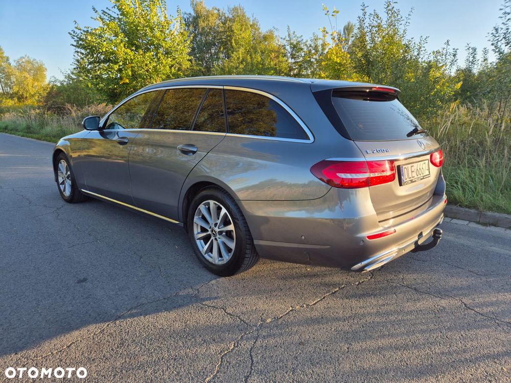 Mercedes-Benz Klasa E 200 d 9G-TRONIC Exclusive - 7