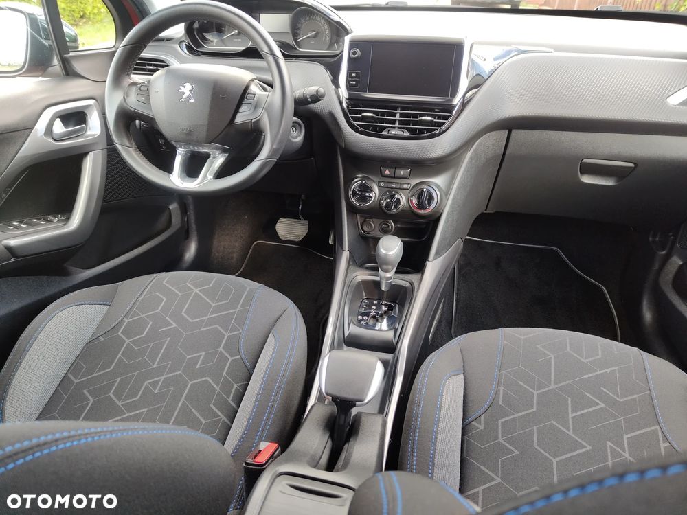 Peugeot 2008 PureTech 110 GPF Stop&Start EAT6 Style - 7