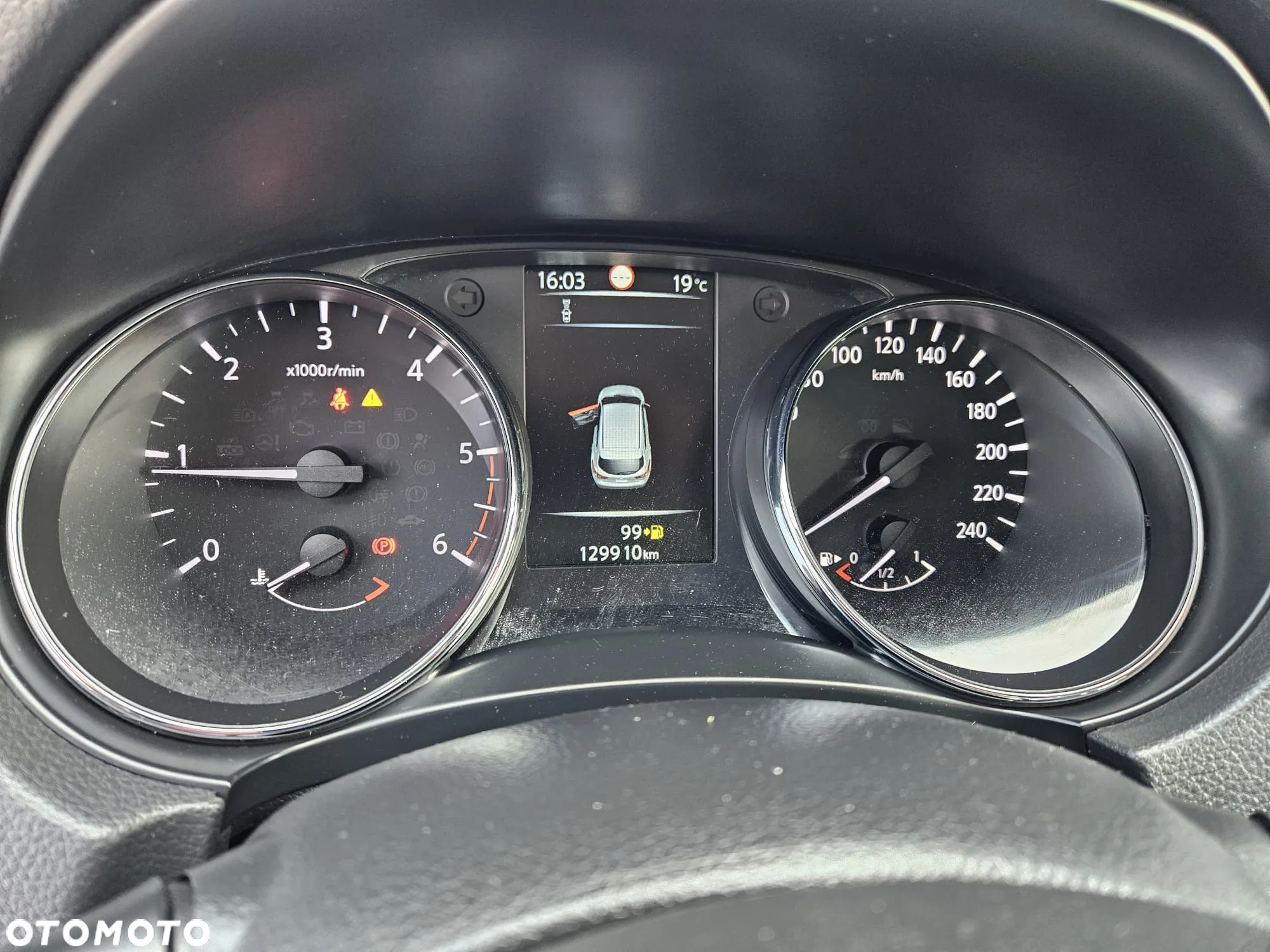 Nissan Qashqai 1.5 dCi Tekna - 8