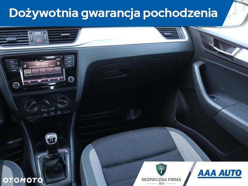 Skoda RAPID - 9