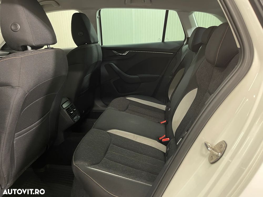 Skoda Scala 1.0 TSI DSG Style - 11