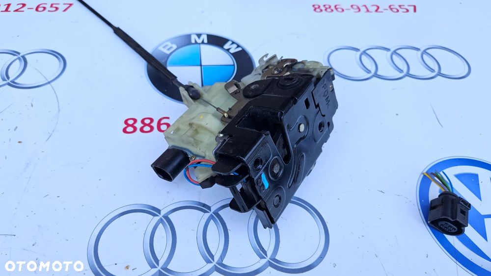 Skoda Octavia I LIFT Zamek drzwi tył prawy Zamek drzwi tylnych prawych 3B4839016M 6 PIN - 5