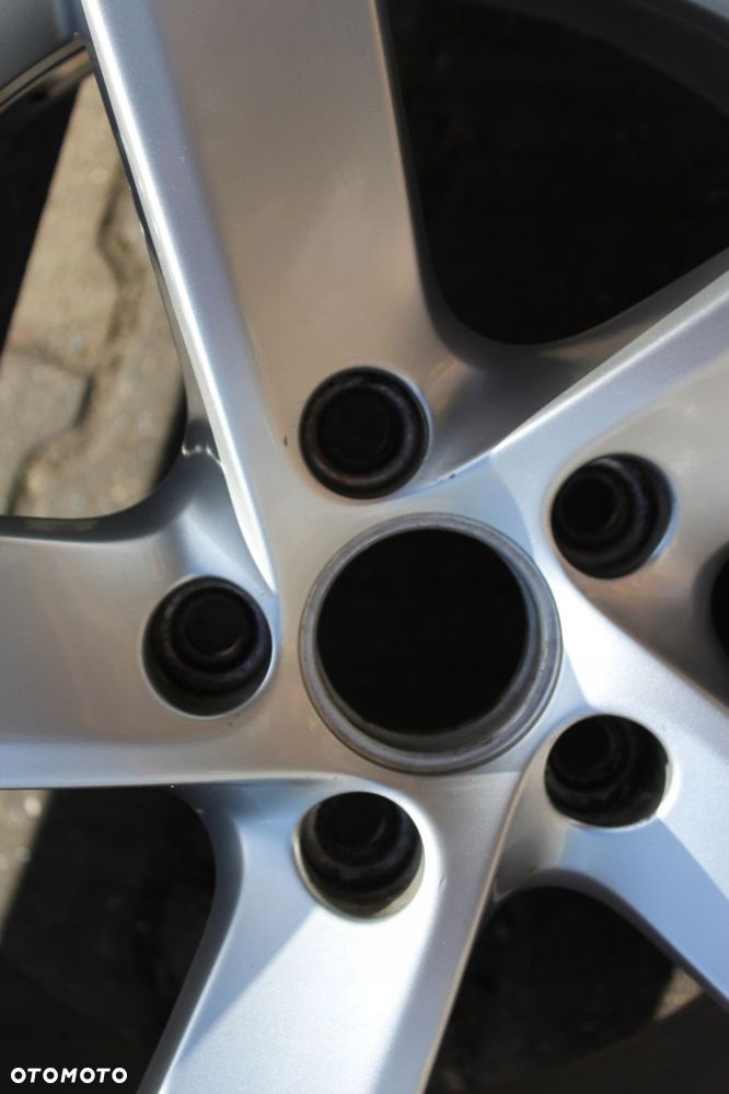 1x oryg vw passat 16cali 5x112 et45 7j 3aa601025a - 3