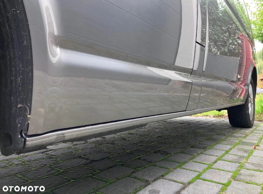 Volkswagen Multivan - 27