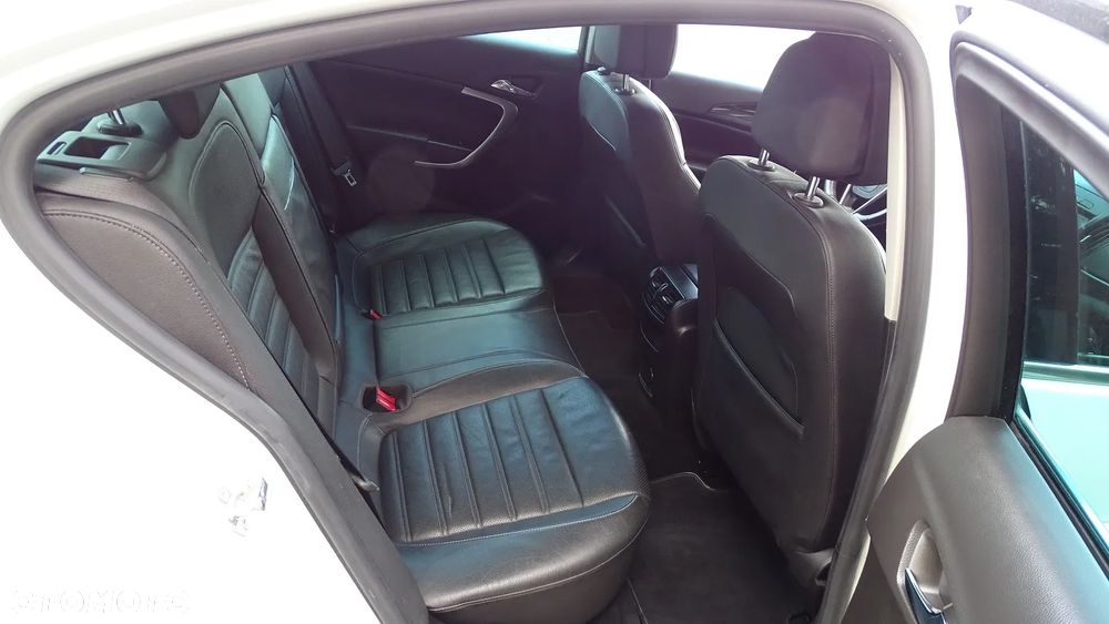 Opel Insignia 2.0 CDTI ecoFLEX Start/Stop Edition - 13