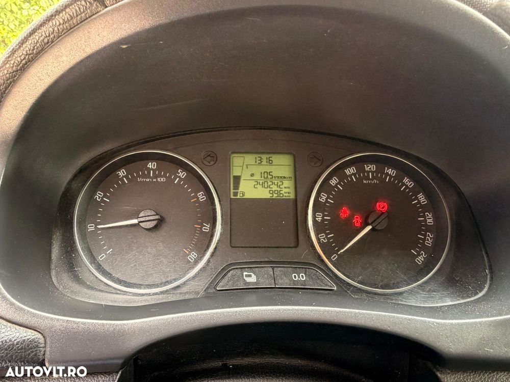 Skoda Roomster 1.2 TSI Ambition - 14
