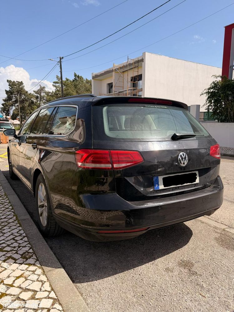 VW Passat Variant 1.6 TDI Trendline - 6