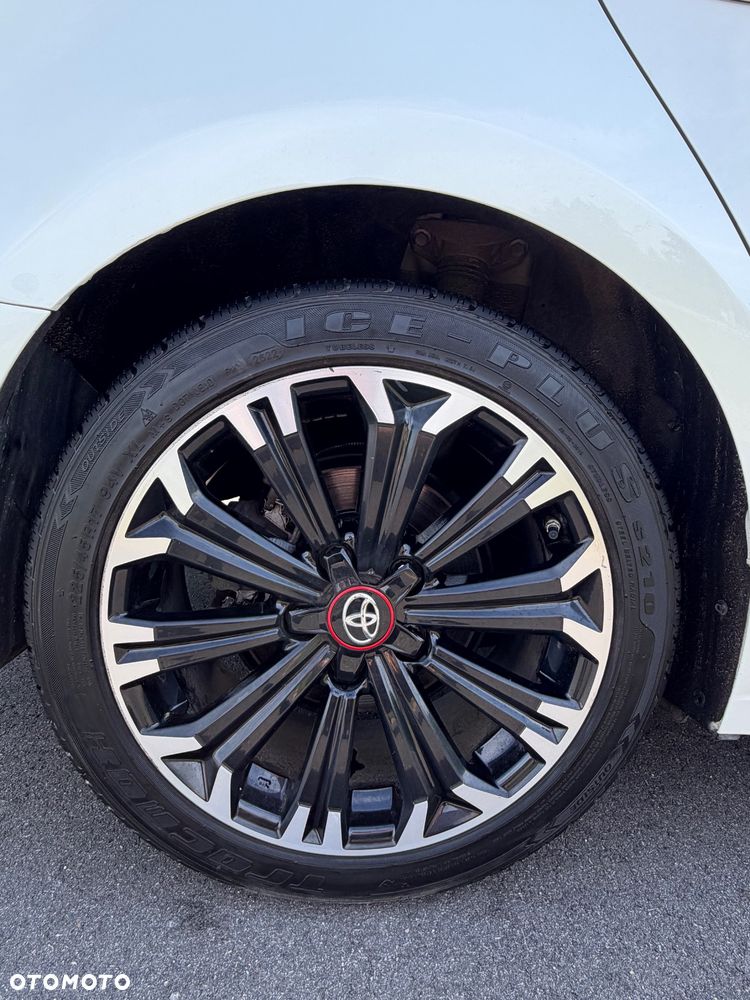 Toyota Corolla 2.0 Hybrid GR Sport - 9