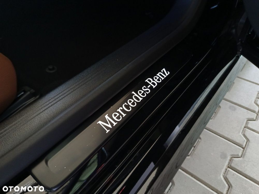 Mercedes-Benz Klasa E - 22