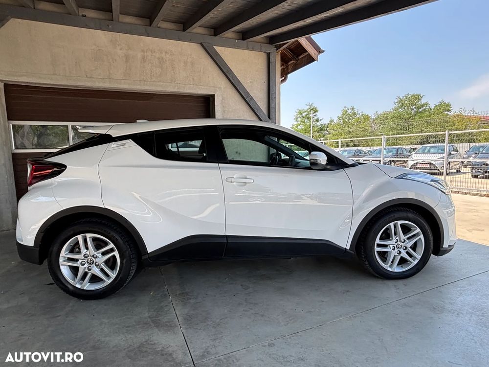 Toyota C-HR - 6