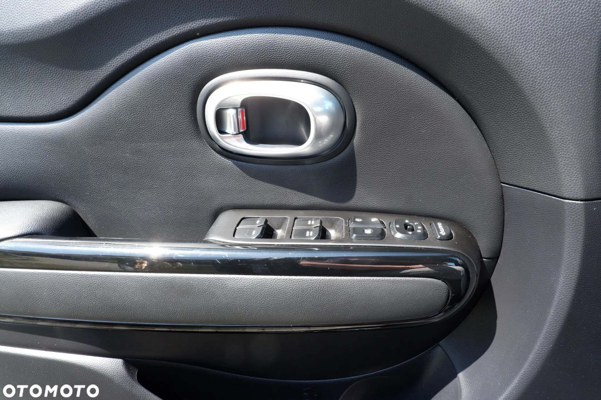 Kia Soul 1.6 GDI Dream-Team Edition - 25