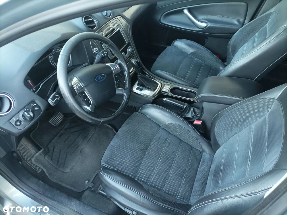 Ford Mondeo 2.0 TDCi Titanium - 12