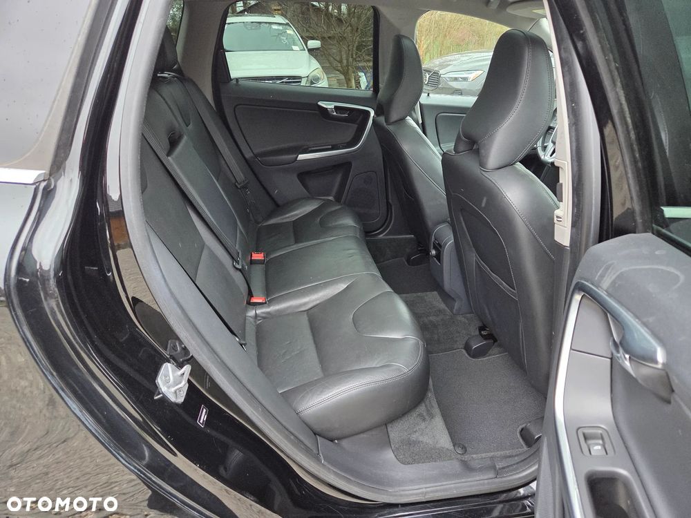 Volvo XC 60 T6 AWD Drive-E Summum - 13