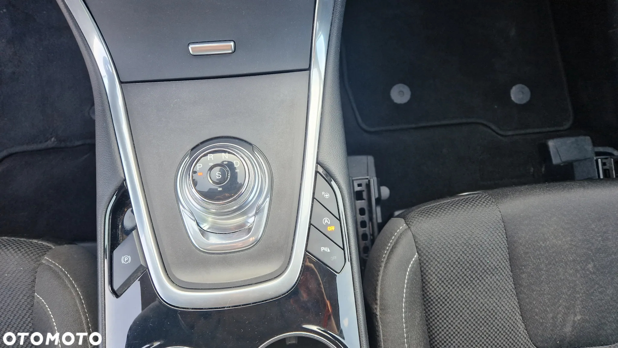Ford S-Max 2.0 EcoBlue Trend - 24