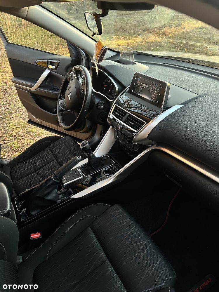 Mitsubishi Eclipse Cross 1.5 T GPF Intense - 14